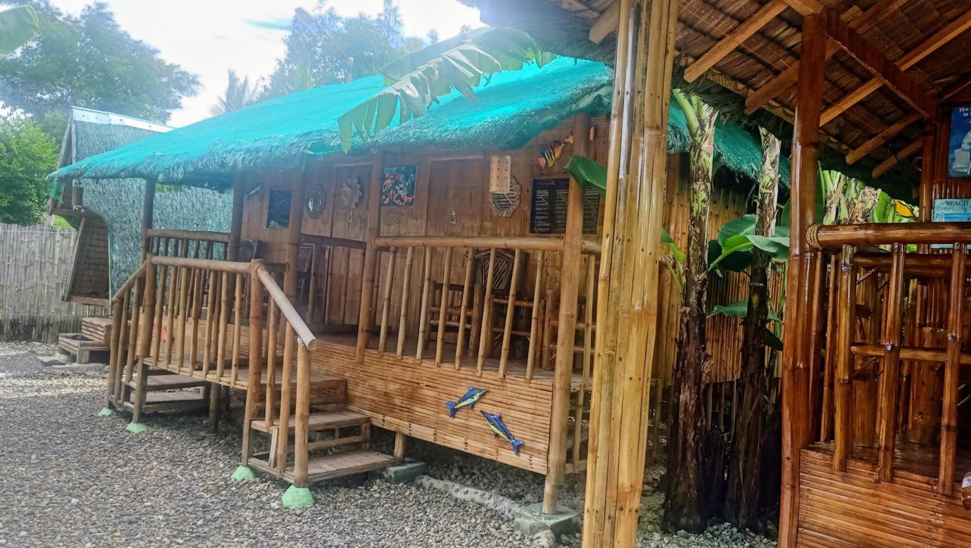 Moalboal Bamboo House / Rooms Rum bild